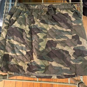 Girls army print skirt